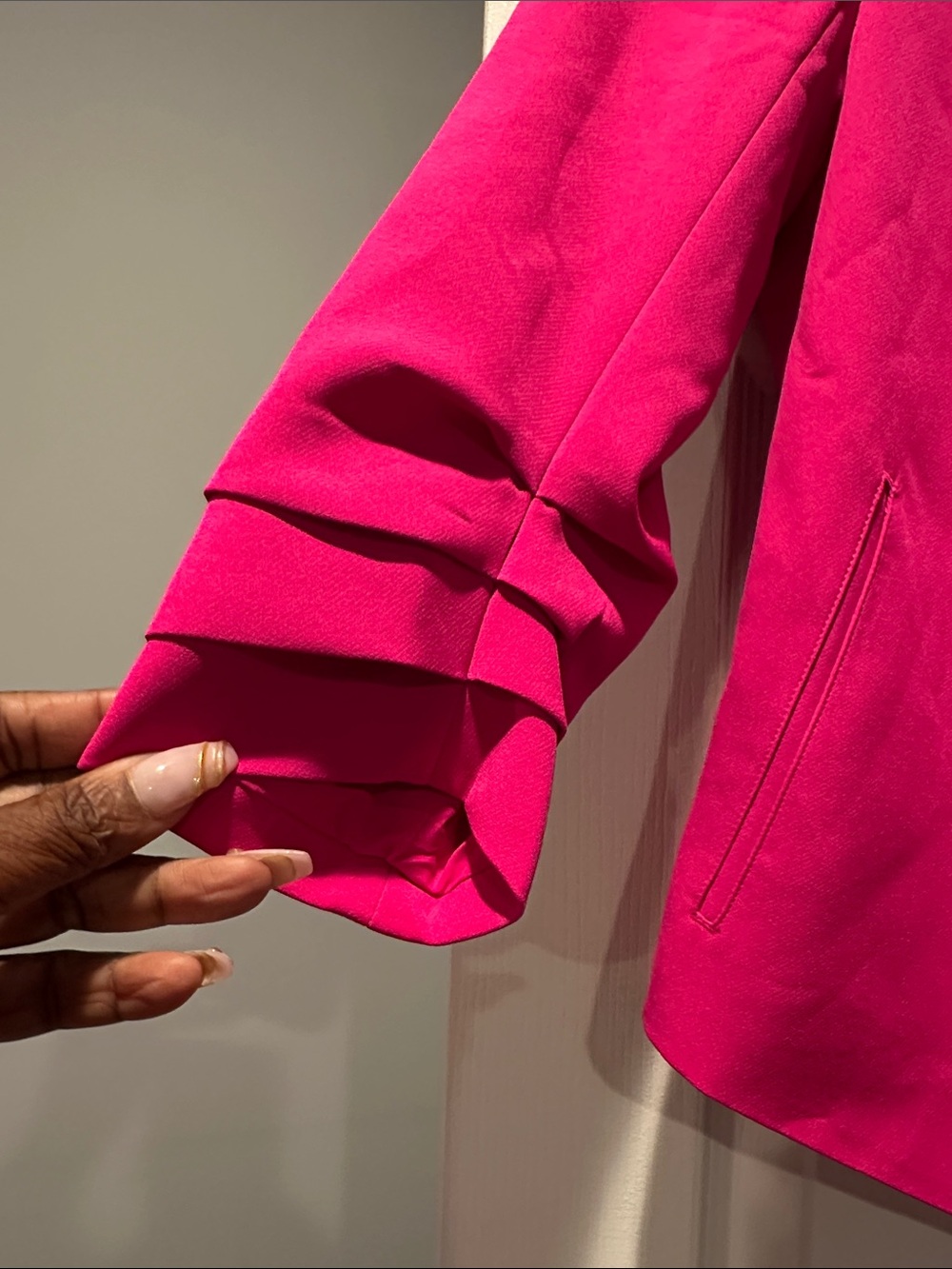 Rachel Zoe Vibrant Fuchsia Open-Front Blazer - Picture 3 of 3